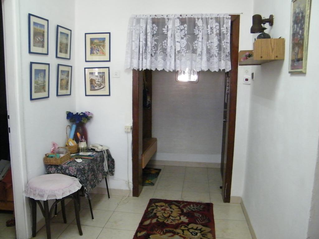 Stella Maris Hosting Apartment Haifa Cameră foto