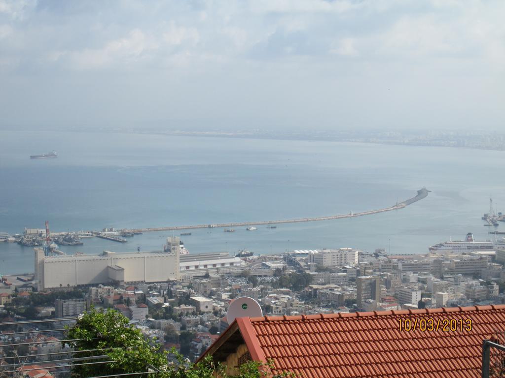 Stella Maris Hosting Apartment Haifa Exterior foto