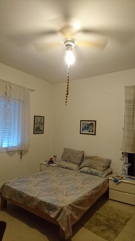 Stella Maris Hosting Apartment Haifa Exterior foto